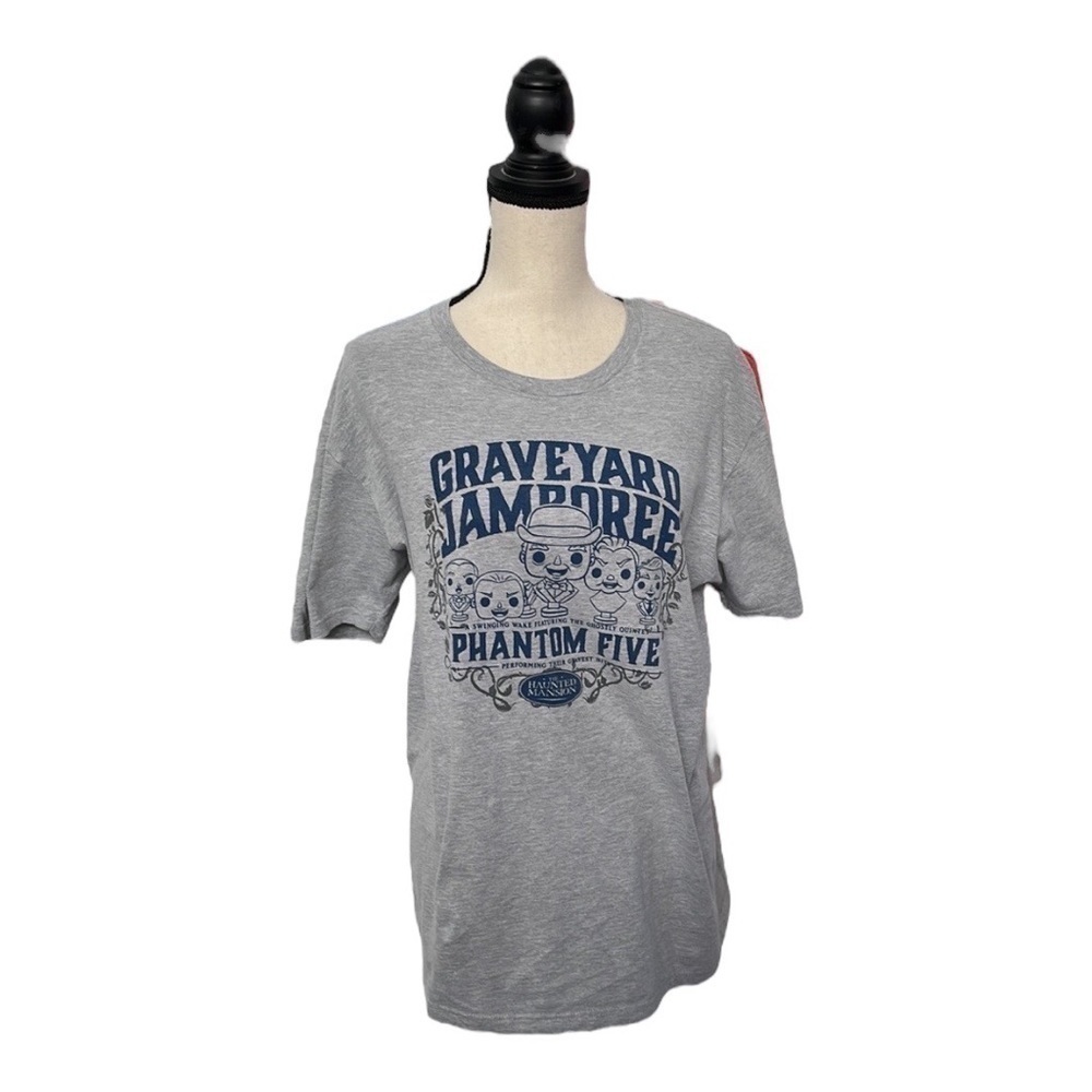 ♥️pop♥️haunted Mansion short sleeve Graphic Tee size (Large)